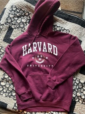 Harvard Maroon Pullover Hoodie - Men